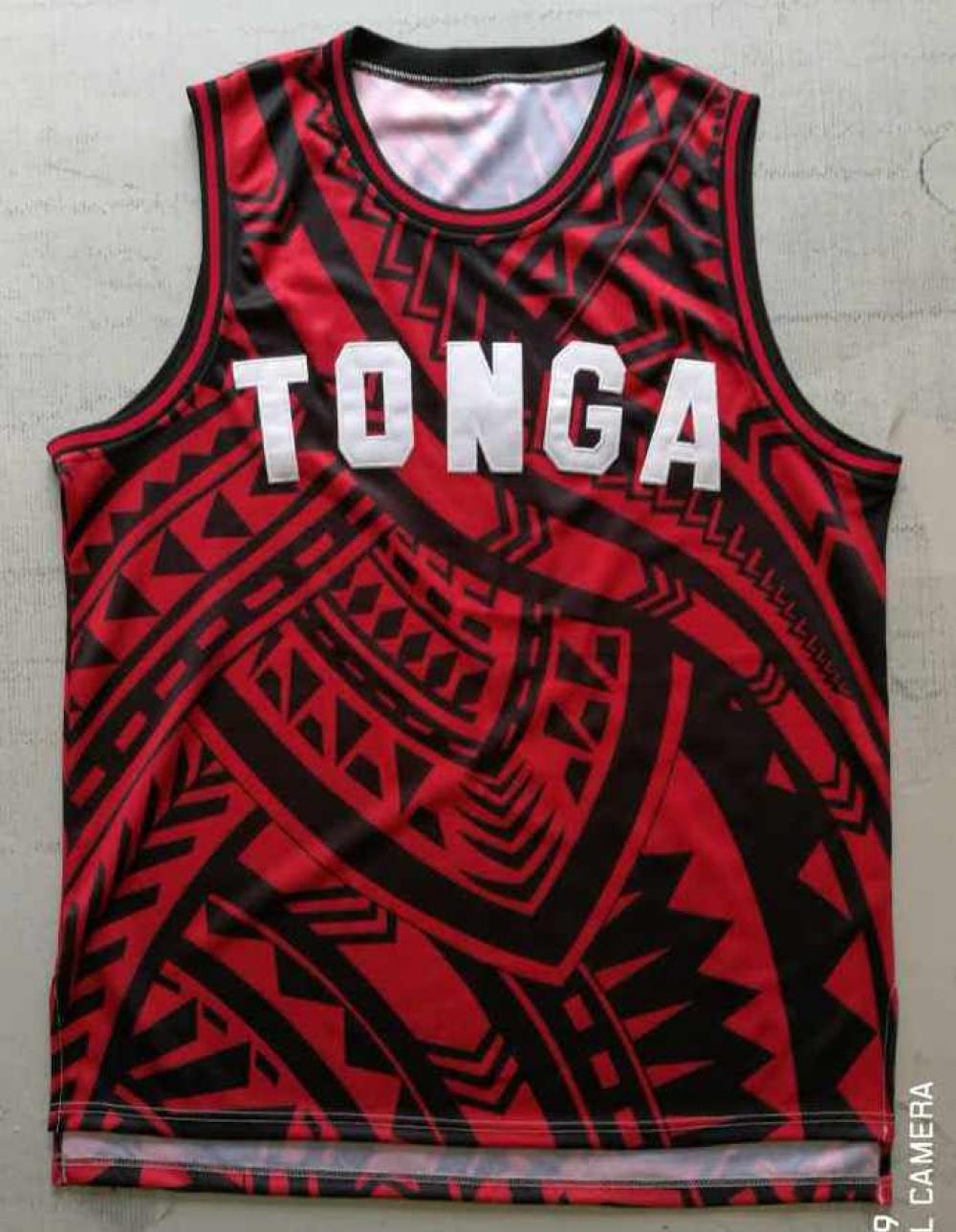 Te Amokura – Tairāwhiti artists behind Warriors indigenous jersey